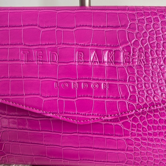 Ted Baker London Envelope Pouch Wrislet - Picture 3 of 15